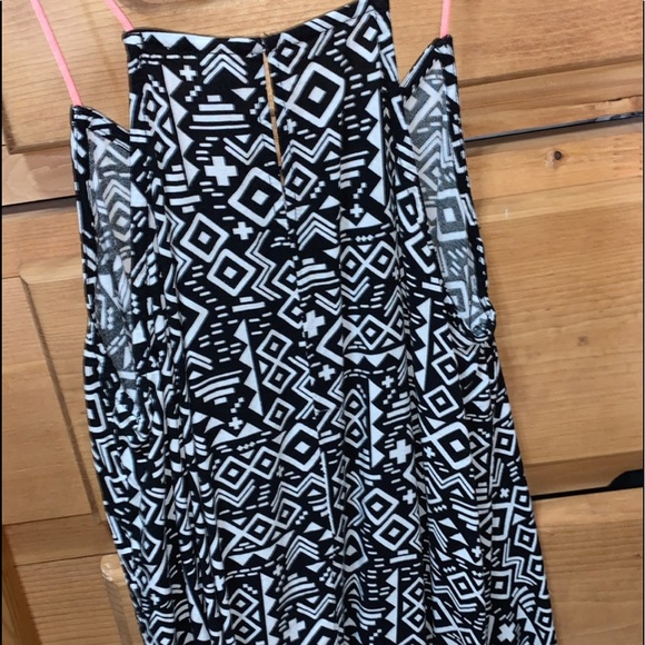 Tank top - Picture 2 of 3